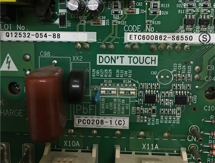 全新大金空調(diào)壓縮機變頻板電腦板PC0208-1 RHXY16MY1 RXY10MY1.jpg 全新大金空調(diào)壓縮機變頻板電腦板PC0208-1 RHXY16MY1 RXY10MY1.jpg